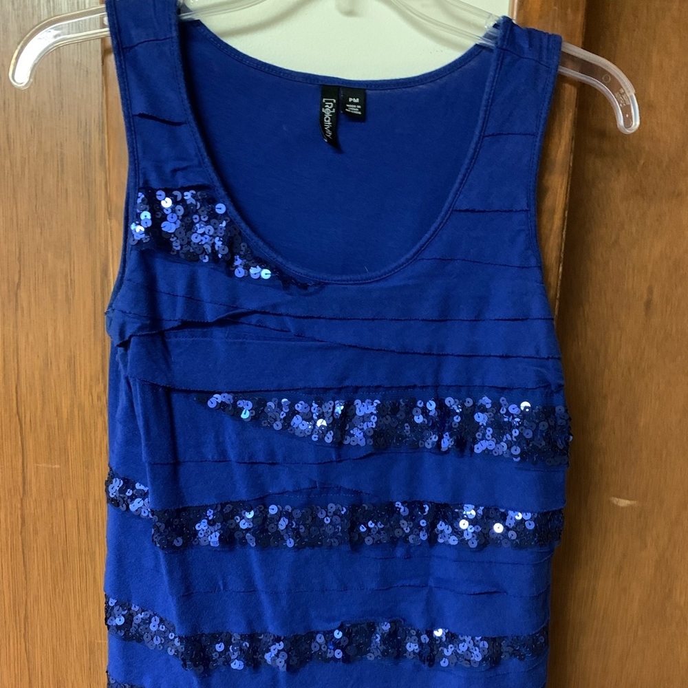 Relativity dressy tank top with sequins